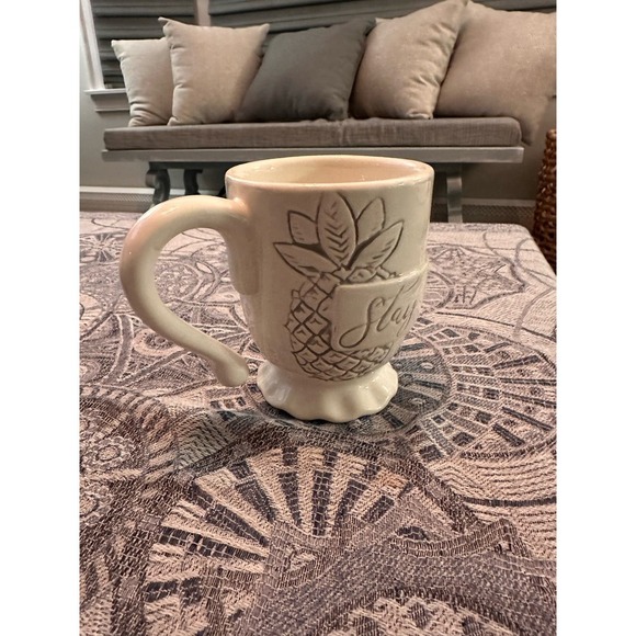 Pineapple stay awhile mug Mudpie - Picture 2 of 4